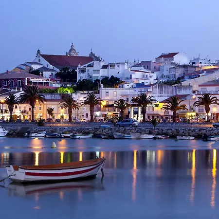 Spacious Flat With Breathtaking Views #1930 * Lagos