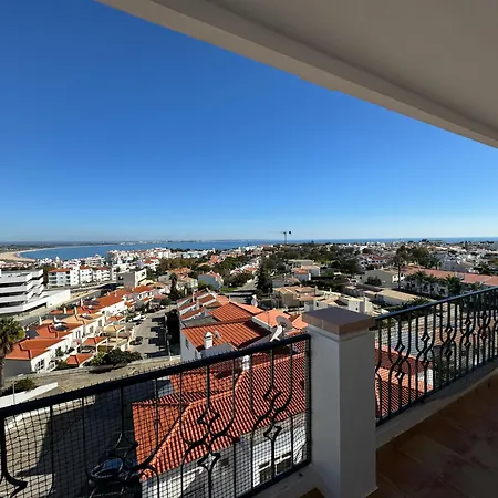 Spacious Flat With Breathtaking Views #1930 Apartment